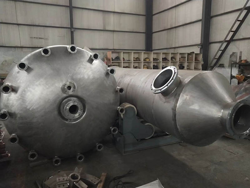 關(guān)于鈦反應(yīng)釜的工作特性與維護(hù)注意點(diǎn)