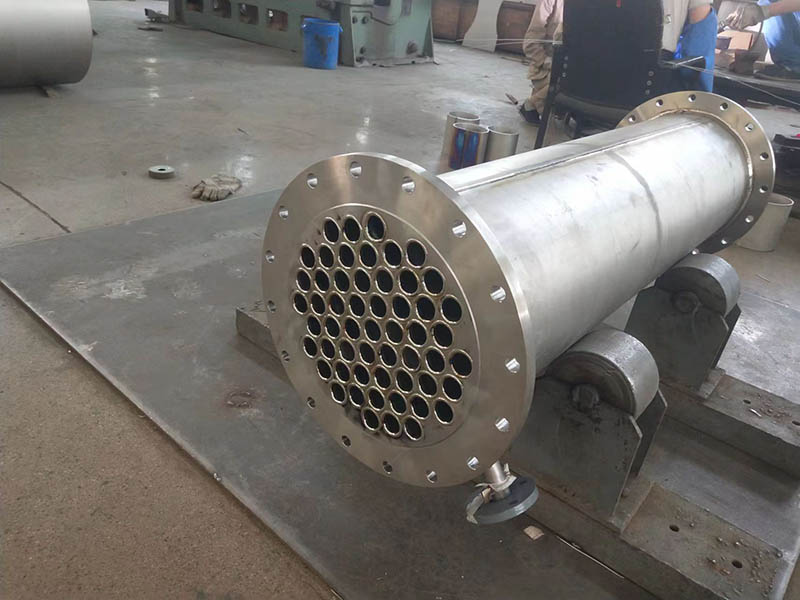 鈦換熱器結(jié)構(gòu)